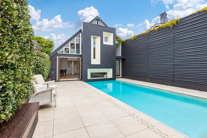 81 Warnock Street, Westmere, Auckland - Carousel 1