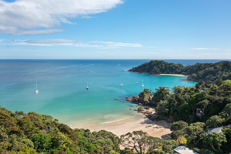 1085 Matapouri Road, Matapouri, Whangarei - Carousel 1