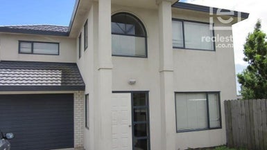 44 Abiru Crescent, Favona, Auckland - Carousel 1