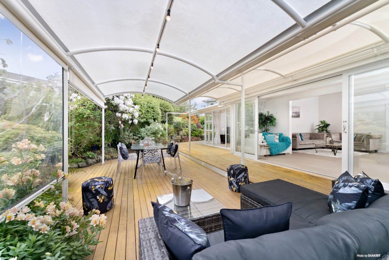 2/38 William Souter Street, Forrest Hill, Auckland - Carousel 1