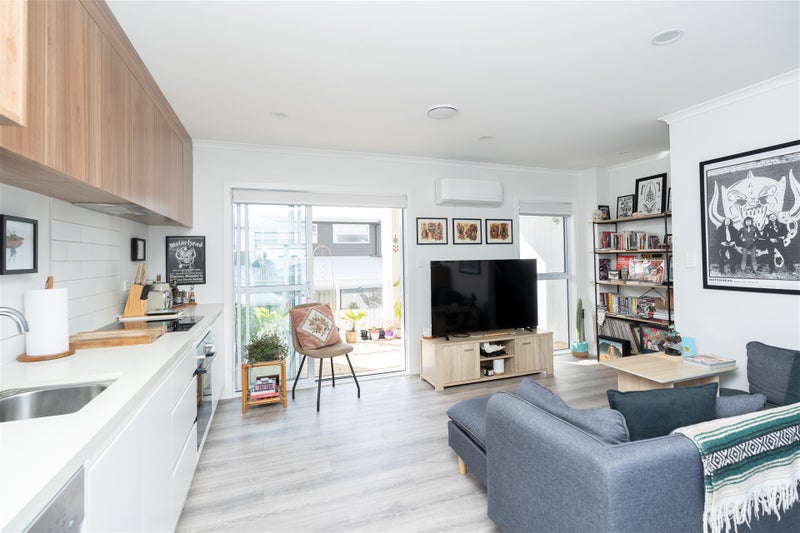 4/4 Palmerston Street, Hamilton Central, Hamilton - Carousel 14