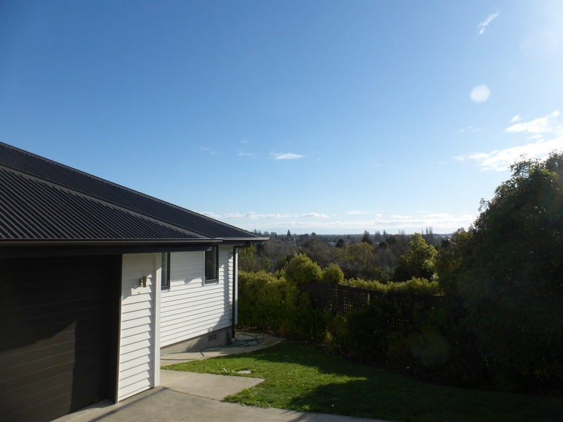 14 Whaka Terrace, Huntsbury, Christchurch - Carousel 2