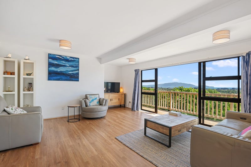 62 Kotare Street, Waikanae - Carousel 2