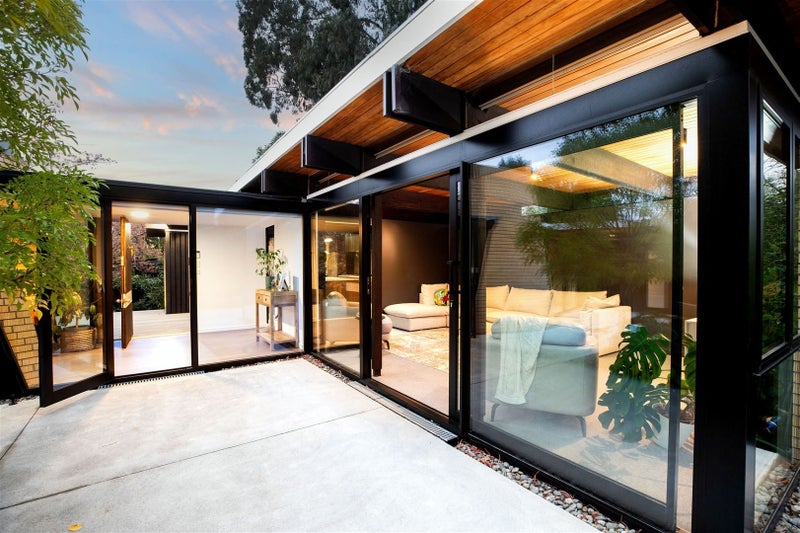 35A Westburn Terrace, Burnside, Christchurch - Carousel 2