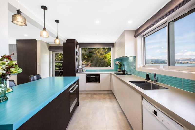 64A Mana View Road, Paremata, Porirua - Carousel 47