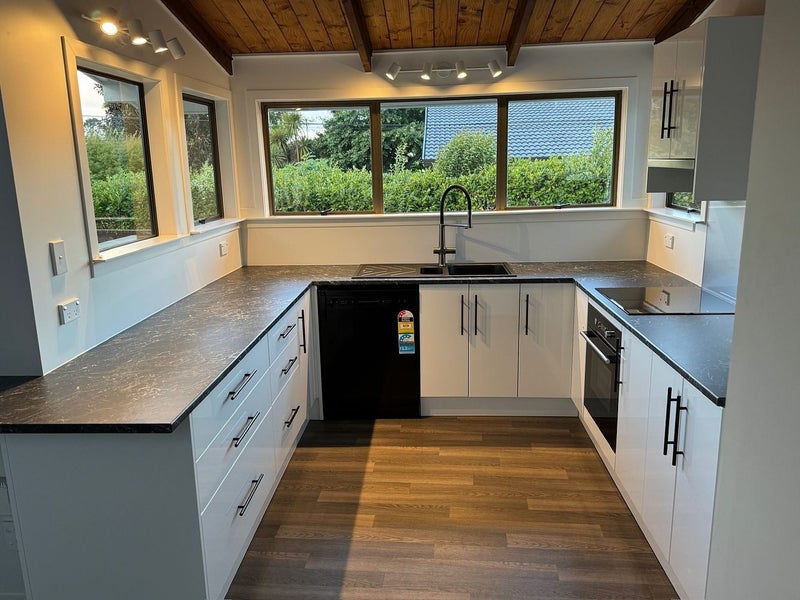 285A Royal Road, Massey, Auckland - Carousel 2