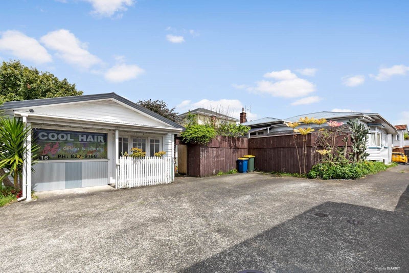 16A Rata Street, New Lynn, Auckland - Carousel 2