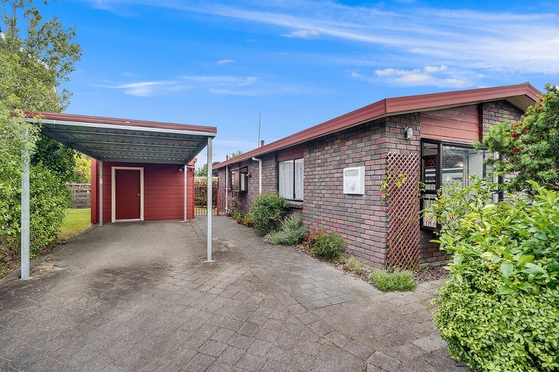 302B Cambridge Road, Hillcrest, Hamilton - Carousel 1
