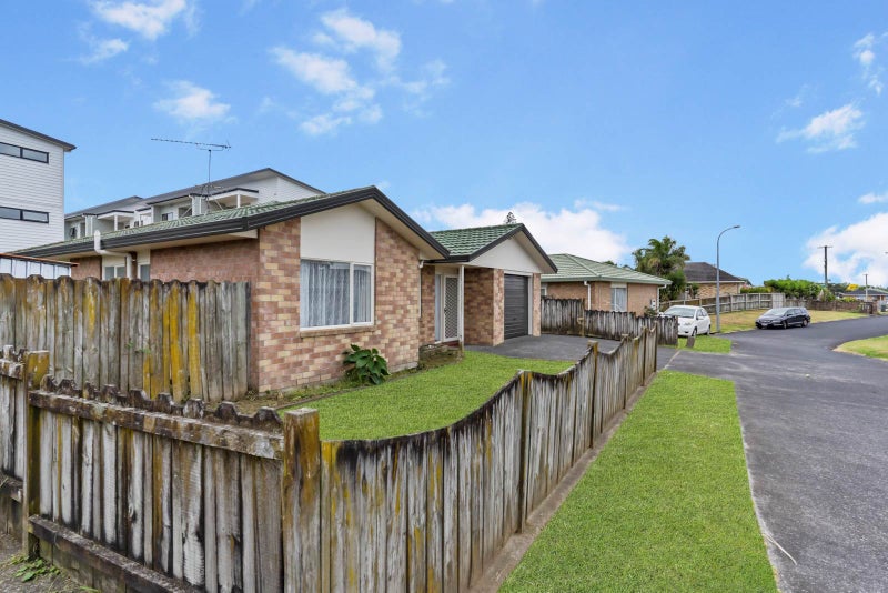 2 Camberley Court, Manurewa East, Auckland - Carousel 2