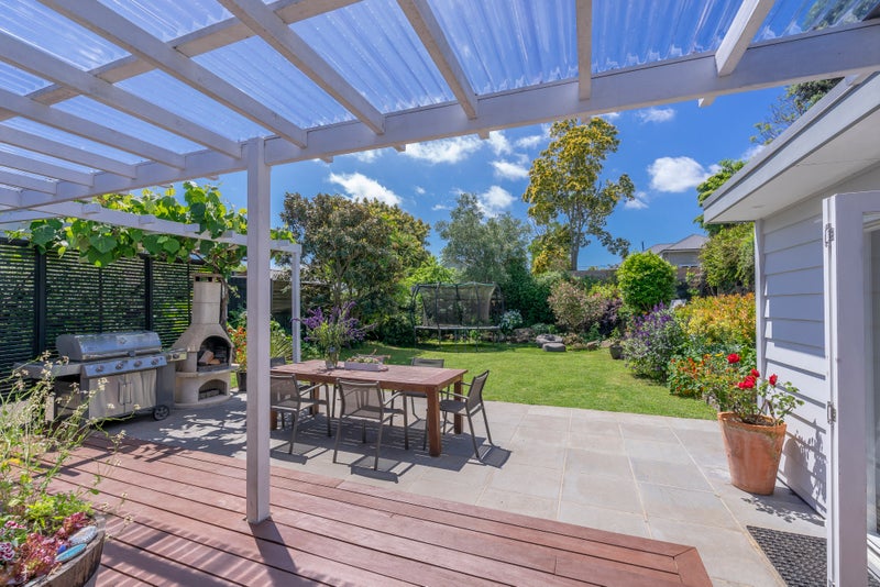 13 Leslie Avenue, Sandringham, Auckland - Carousel 2