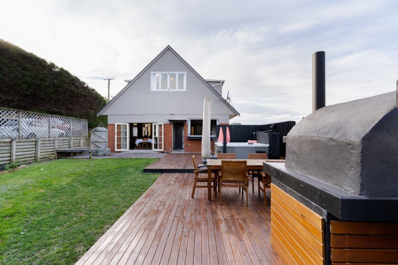 26 Exeter Street, Abbotsford, Dunedin - Carousel 1