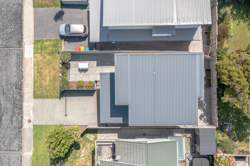 14 Lambley Road, Titahi Bay, Porirua - Carousel 19