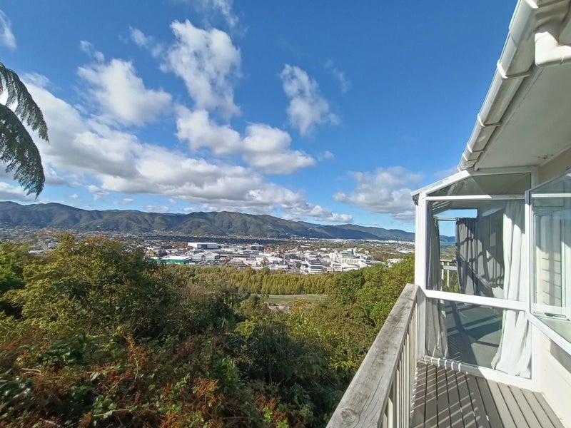 14 City View Grove, Harbour View, Lower Hutt - Carousel 1