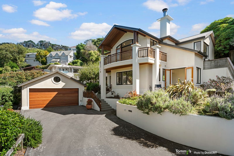 9A Wadestown Road, Wadestown, Wellington - Carousel 1