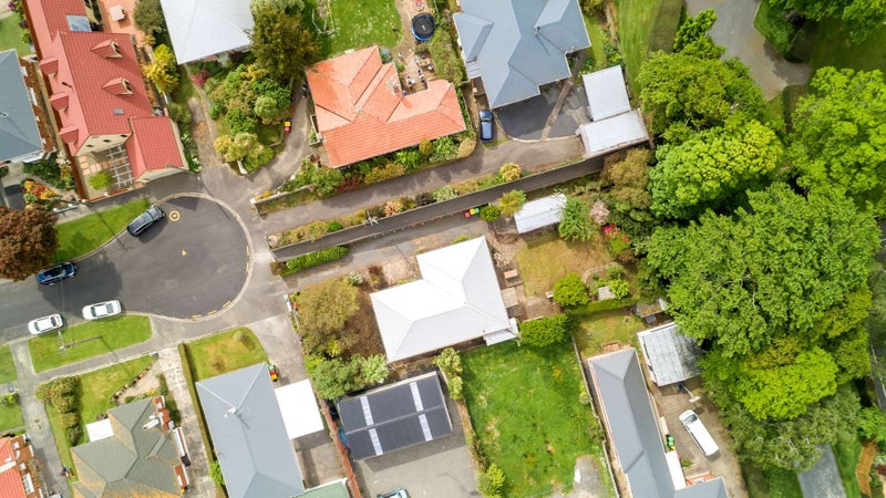 40 Ainslee Place, North East Valley, Dunedin - Carousel 21