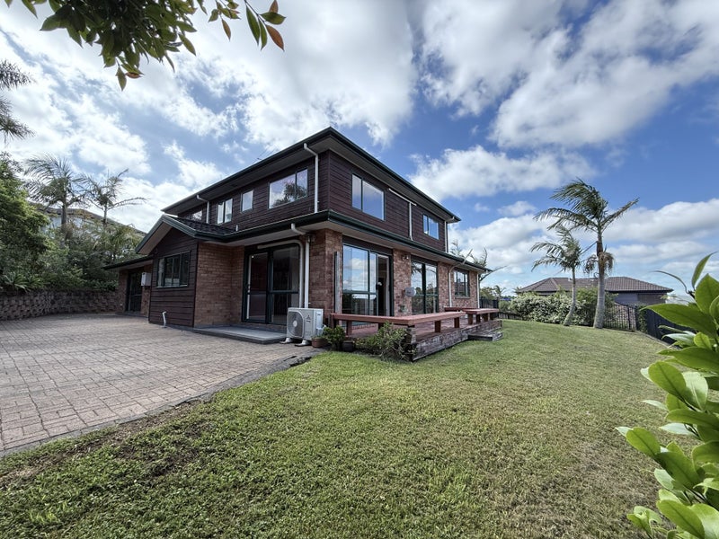 26 Ballymore Drive, Pinehill, Auckland - Carousel 2