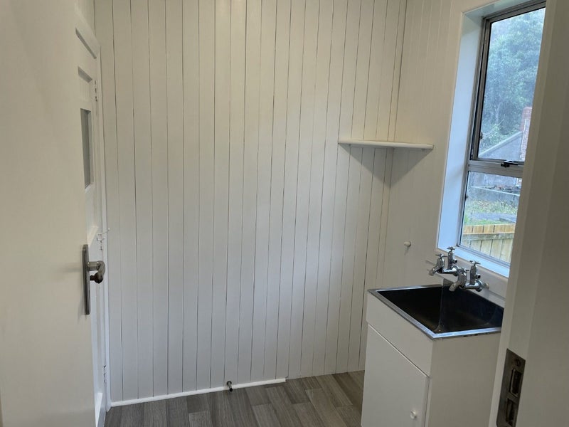 25 Woodhaugh Street, Woodhaugh, Dunedin - Carousel 16