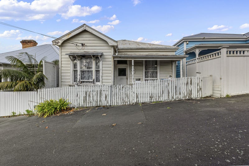 11 Anglesea Street, Freemans Bay, Auckland - Carousel 2