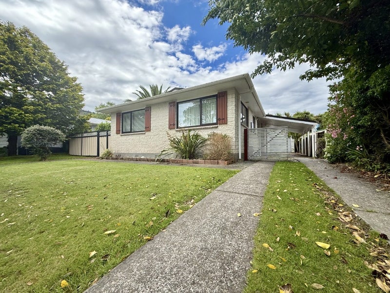 122 California Drive, Totara Park, Upper Hutt - Carousel 1