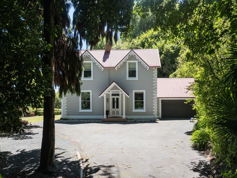 121 Grove Street, The Wood, Nelson - Carousel 1