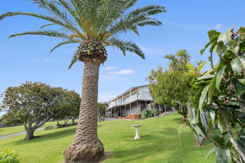 60 Maraetai School Road, Maraetai, Auckland - Carousel 1