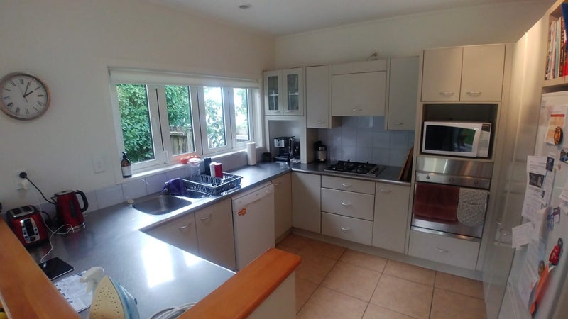 2 Bruce Street, Northcote Point, Auckland - Carousel 2