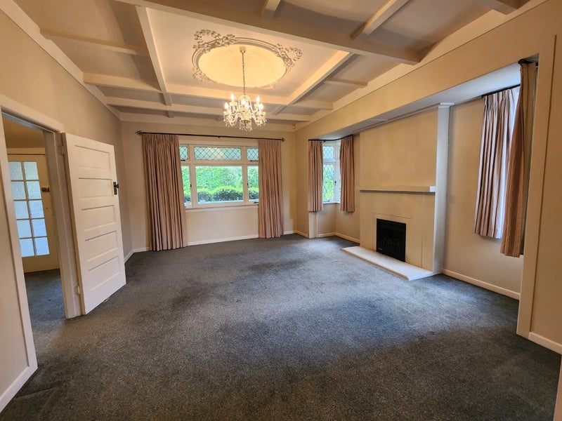 40 Maungakiekie Avenue, Greenlane, Auckland - Carousel 2