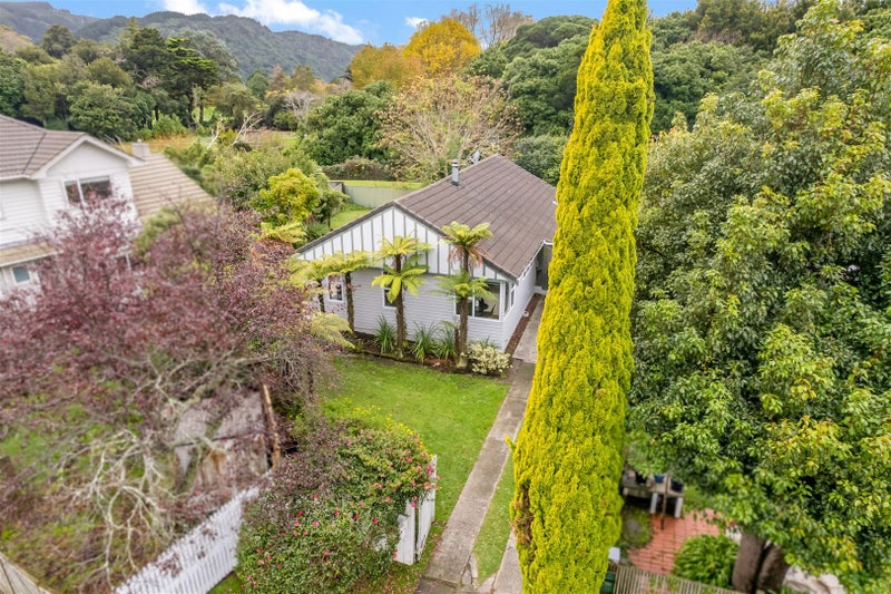 34 Whirinaki Crescent, Heretaunga, Upper Hutt - Carousel 1