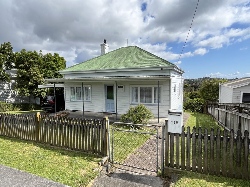 119 Mokoia Road, Birkenhead, Auckland - Carousel 1