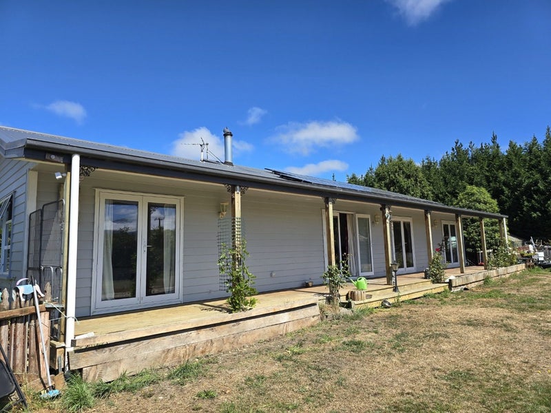 107 McPhedrons Road, Burnt Hill, Oxford - Carousel 1