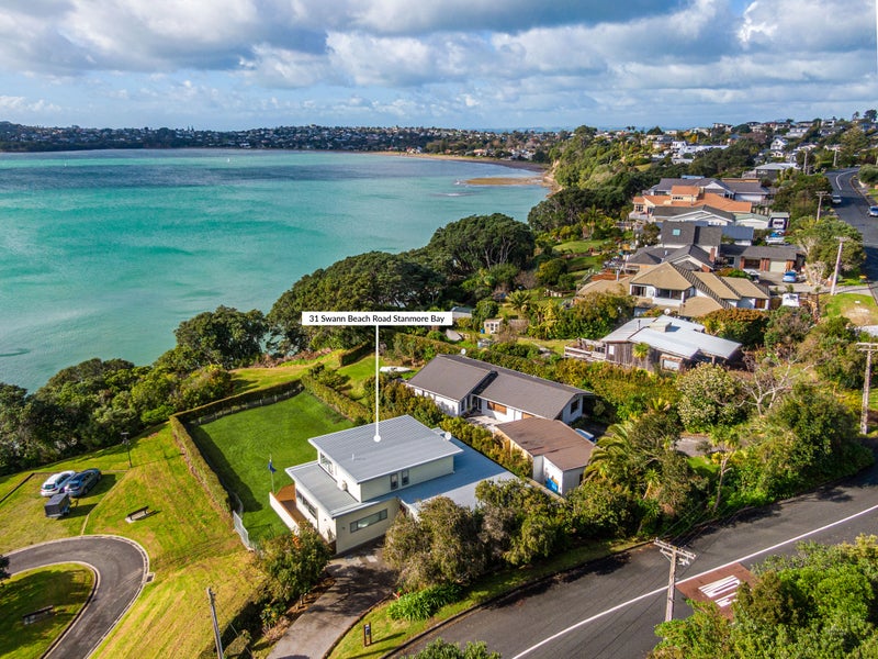 31 Swann Beach Road, Stanmore Bay, Whangaparaoa - Carousel 1