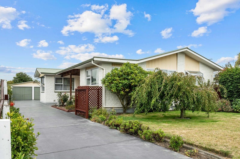 9 Bermuda Drive, Hornby, Christchurch - Carousel 1