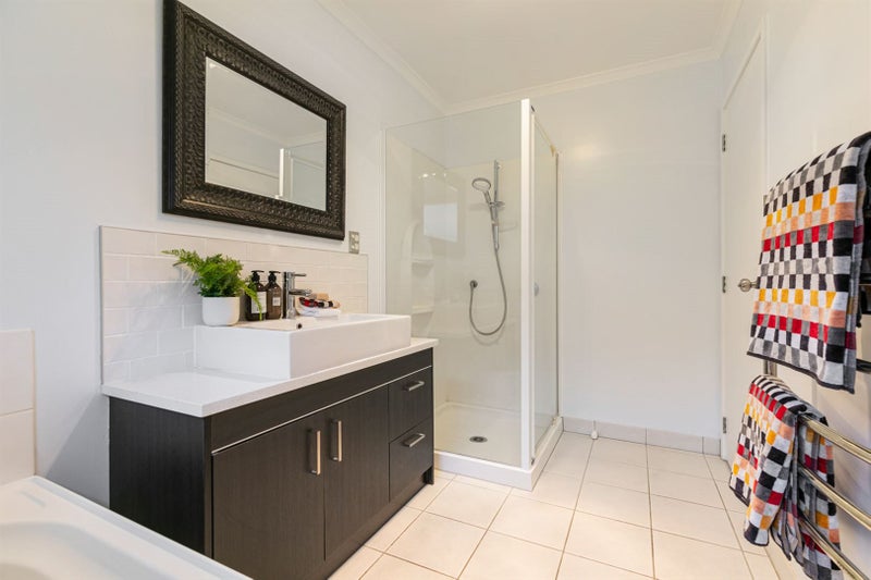 3 Monkton Close, Greenhithe, Auckland - Carousel 31