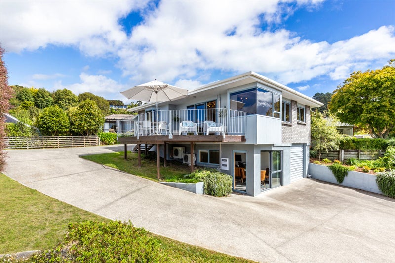 19 Reeves Road, Acacia Bay, Taupo - Carousel 2