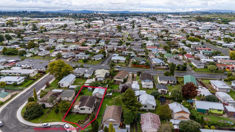 7 Sheila Place, Dinsdale, Hamilton - Carousel 14