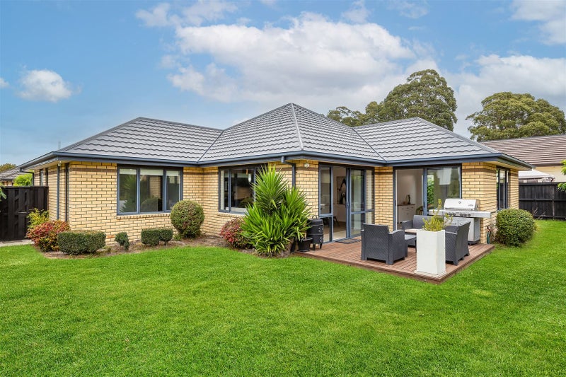 42 Mistral Road, Northwood, Christchurch - Carousel 1