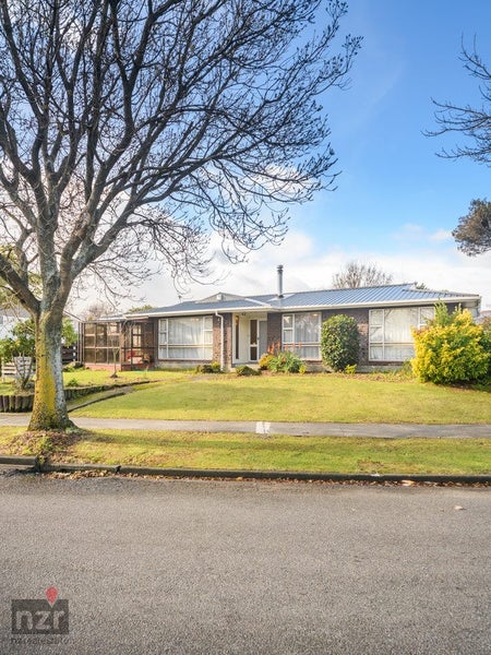 23 Kaimanawa Street, Kelvin Grove, Palmerston North - Carousel 20