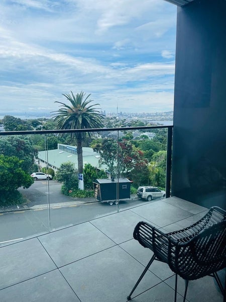 302/19 Rawene Road, Birkenhead, Auckland - Carousel 9