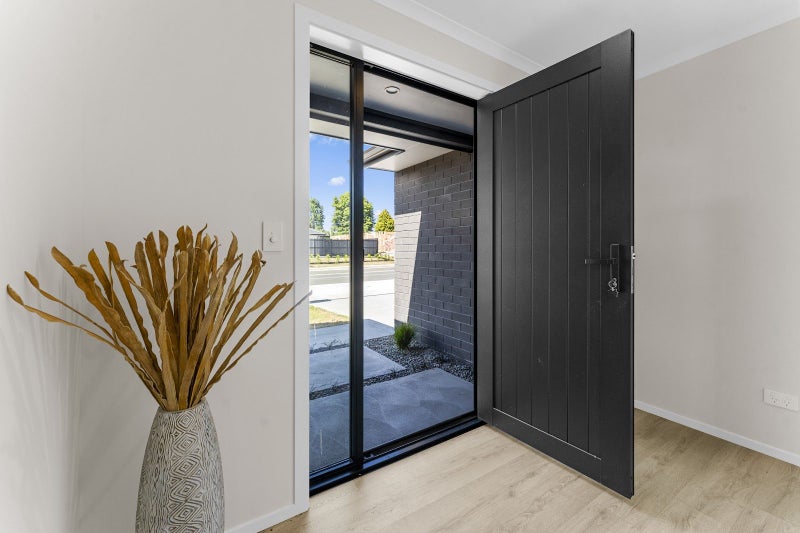 25 Keri Rua Road, Leamington, Cambridge - Carousel 2