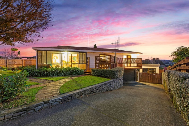 38 Townhead Crescent, Bethlehem, Tauranga - Carousel 1