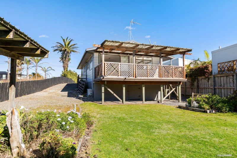1297 Papamoa Beach Road, Papamoa Beach, Papamoa - Carousel 1