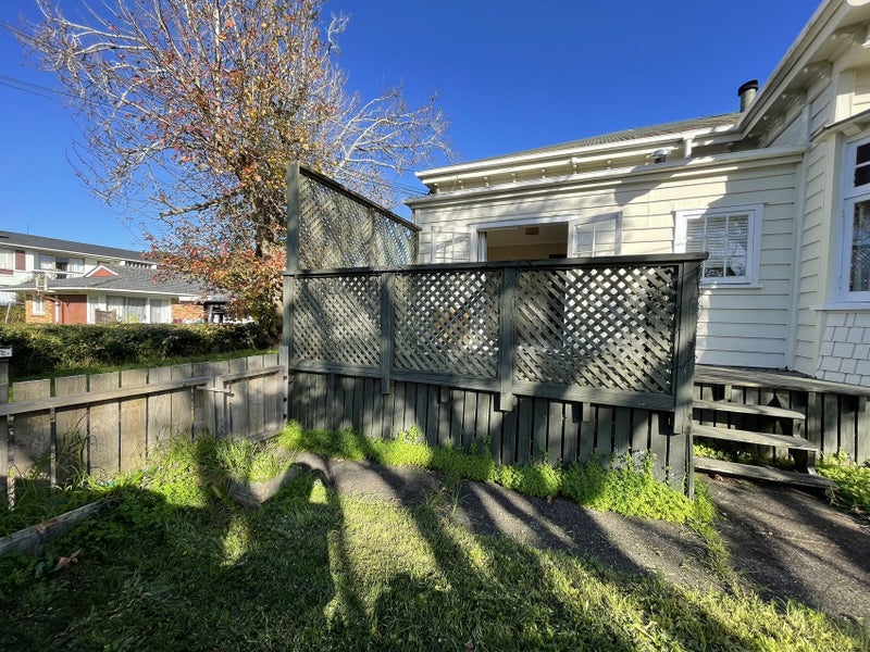 25 Lancing Road, Sandringham, Auckland - Carousel 10