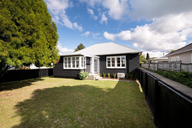 8 Nineteenth Avenue, Tauranga South, Tauranga - Carousel 1