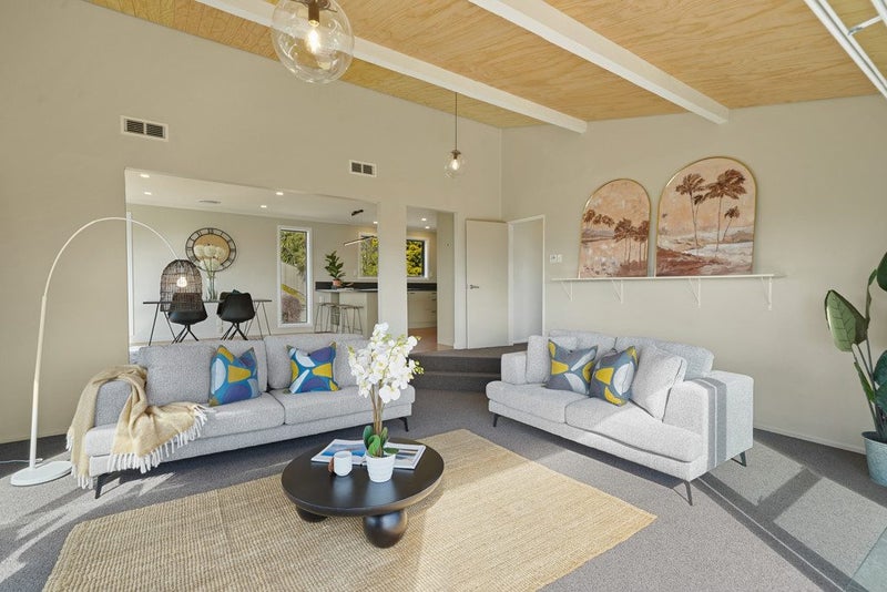 2/19 Longhurst Terrace, Cashmere, Christchurch - Carousel 1