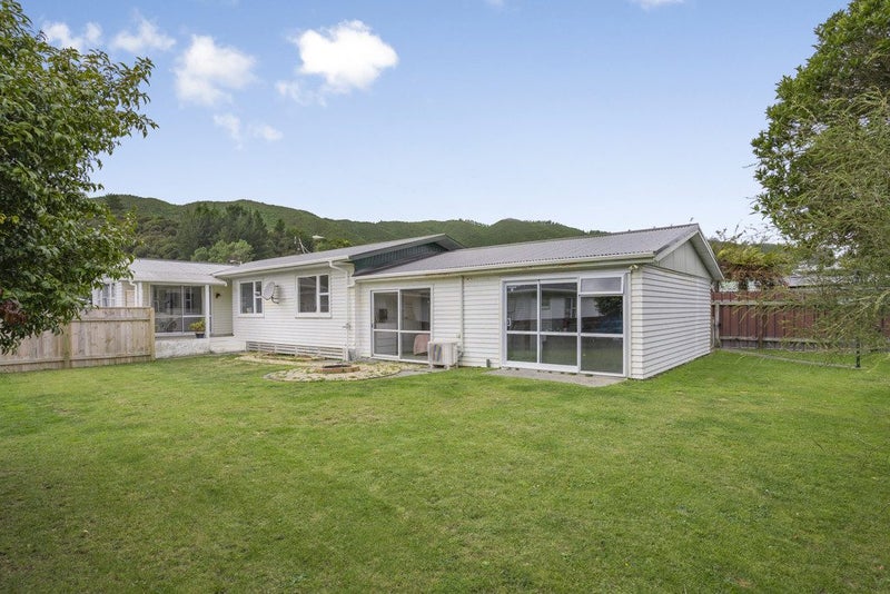 17 Berkeley Road, Wainuiomata, Lower Hutt - Carousel 1
