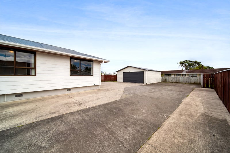 51 Sunnyvale Street, Bell Block, New Plymouth - Carousel 2