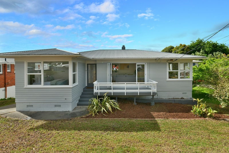 1/17 Bond Crescent, Forrest Hill, Auckland - Carousel 2