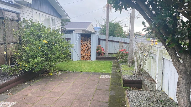 211 Omata Road, Spotswood, New Plymouth - Carousel 2