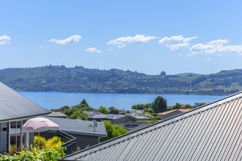 28 Coprosma Crescent, Waipahihi, Taupo - Carousel 2