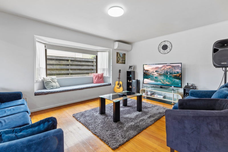 39B Clarke Street, Gate Pa, Tauranga - Carousel 1